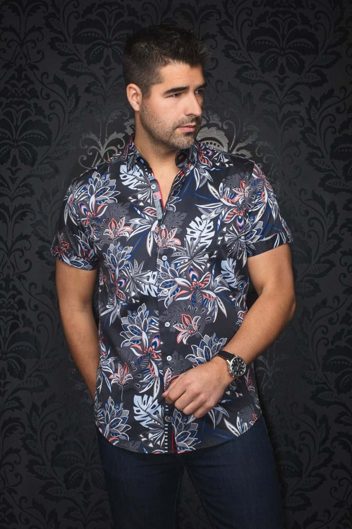 Chemise Corrado à manches courtes avec imprimé floral énergique et coupe ajustée, idéale pour les soirées estivales.