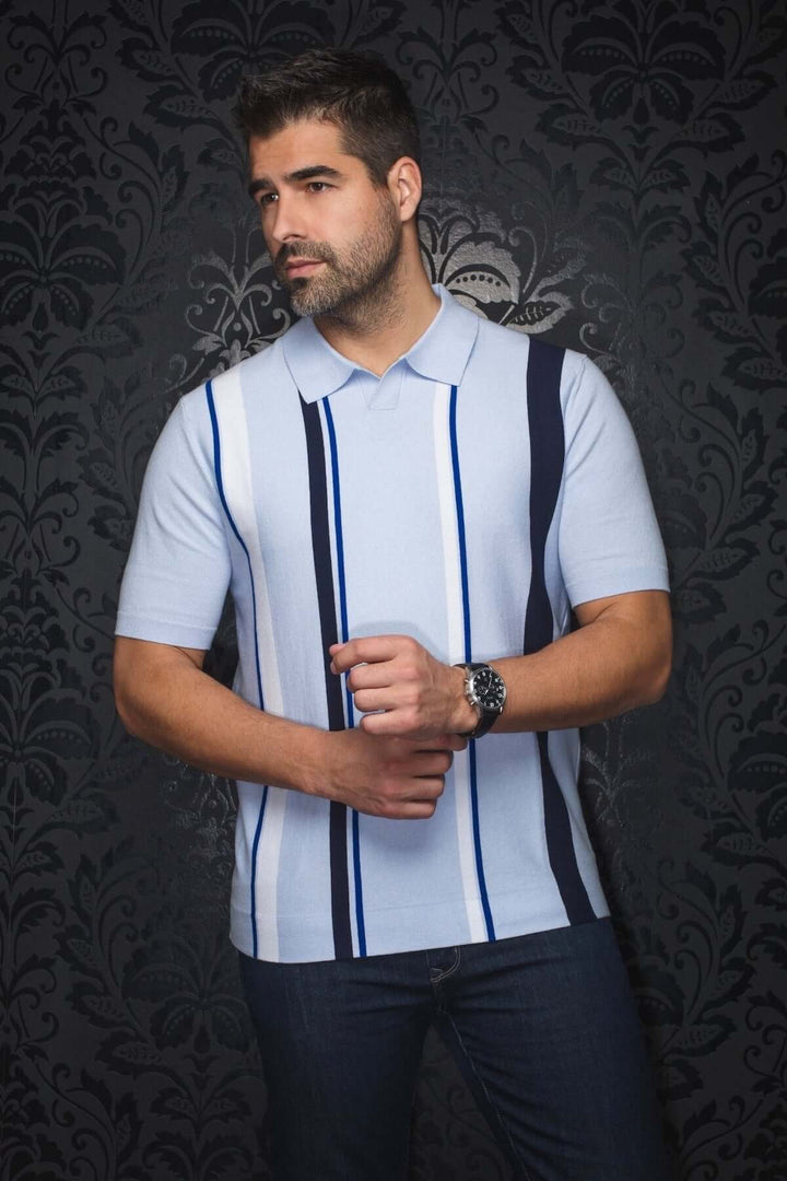 Polo Avery à rayures verticales, élégant et léger en laine mérinos, parfait pour les journées fraîches.
