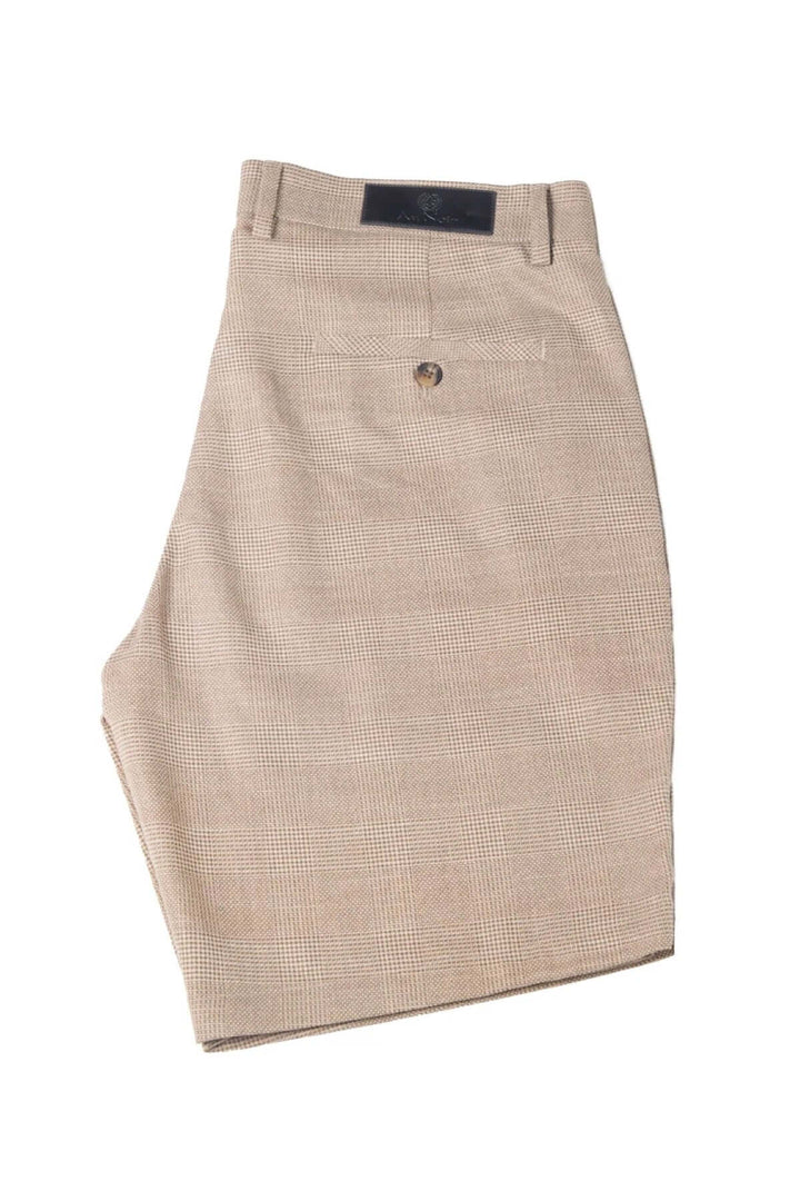 Shorts Smith-Solaris en tissu léger, coupe soignée, poche arrière avec bouton et design estival élégant.