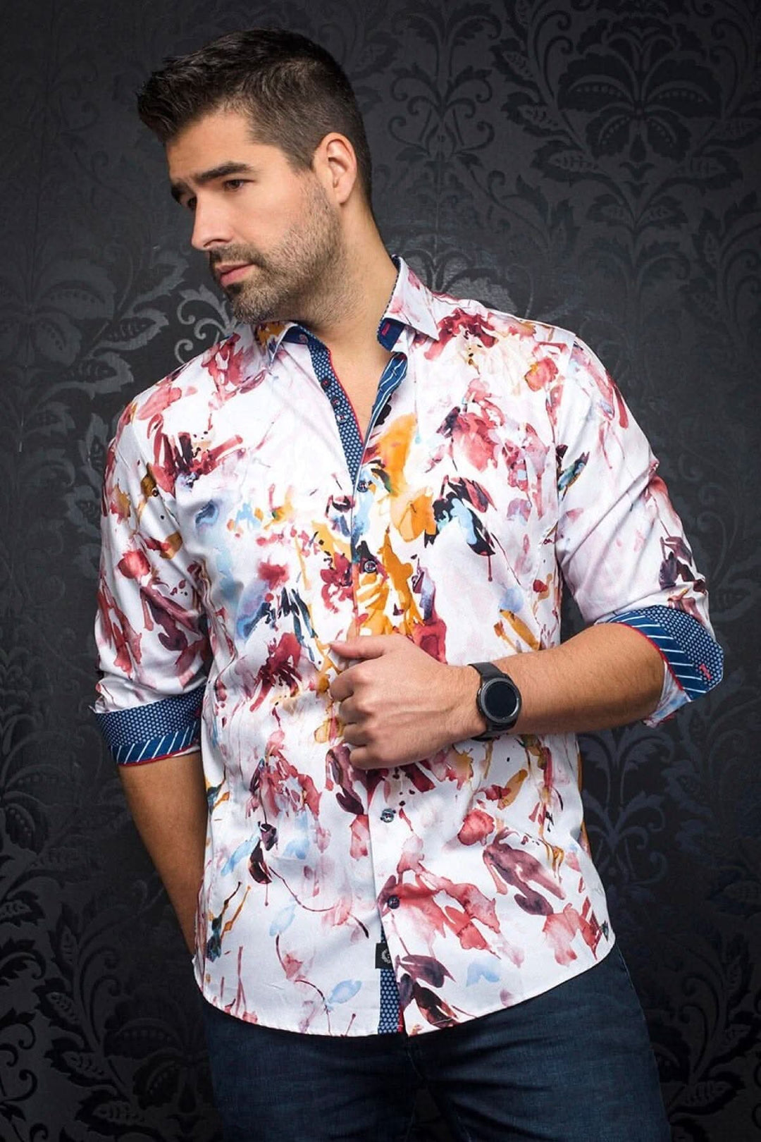 Chemise Toleman pour homme avec motifs colorés et détails sophistiqués, vêtement décontracté et habillé.