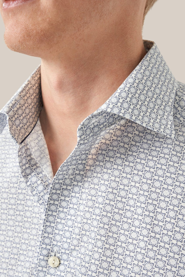 Chemise avec imprimé médaillon