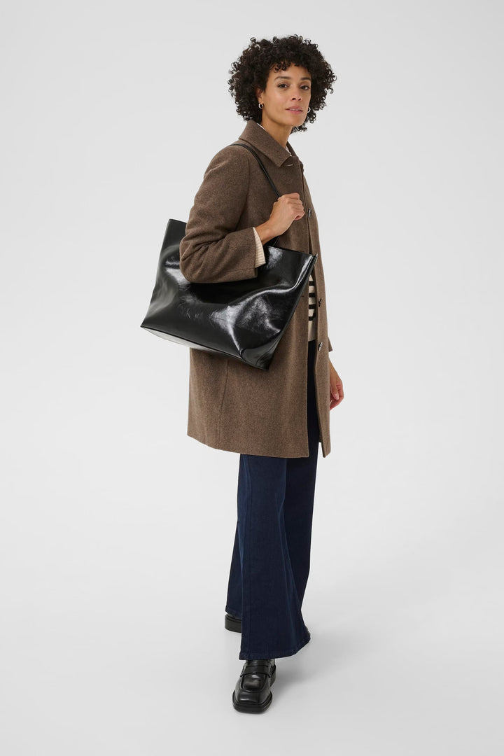 Décris moi le produit en français