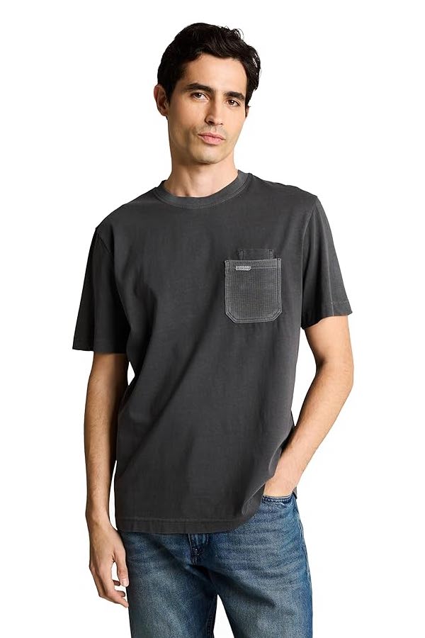 T-shirt à poche poitrine