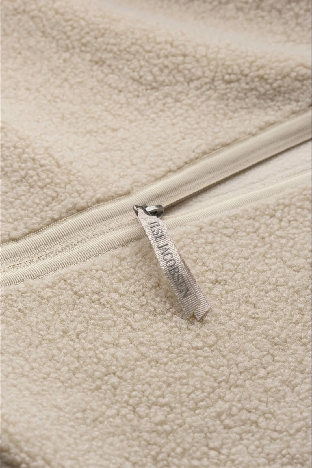 Veste longue sans manches en sherpa