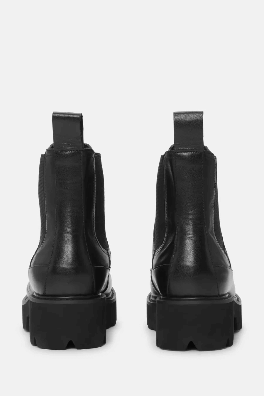 Bottes Miley noires en similicuir avec semelle crantée, style chelsea moderne et épuré, vue arrière.