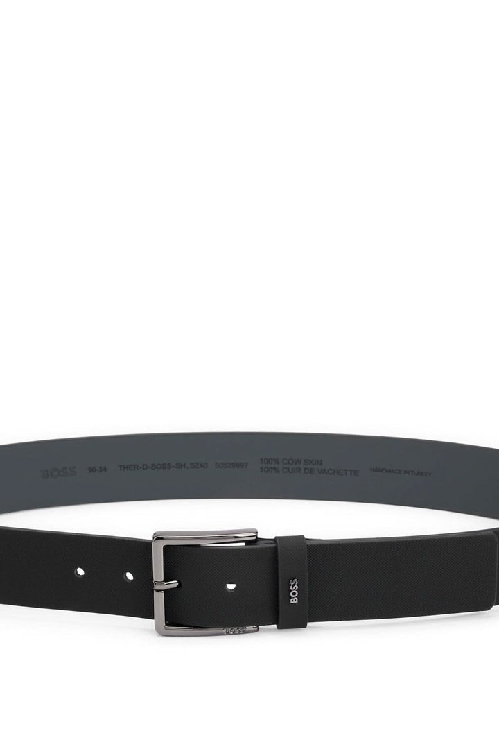 Ceinture en cuir gaufré BOSS, boucle à ardillon, finition bronze poli, largeur 4 cm.