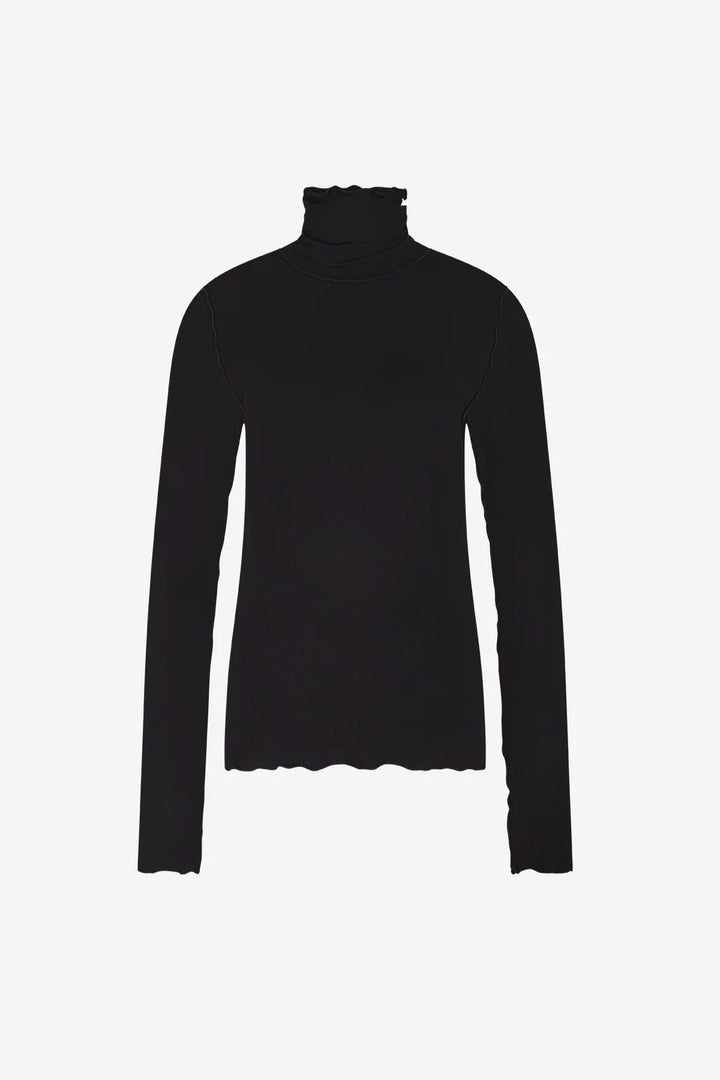 Chandail Janice noir à col roulé ajusté, couture apparente pour une allure moderne et épurée, idéal avec veste structurée.