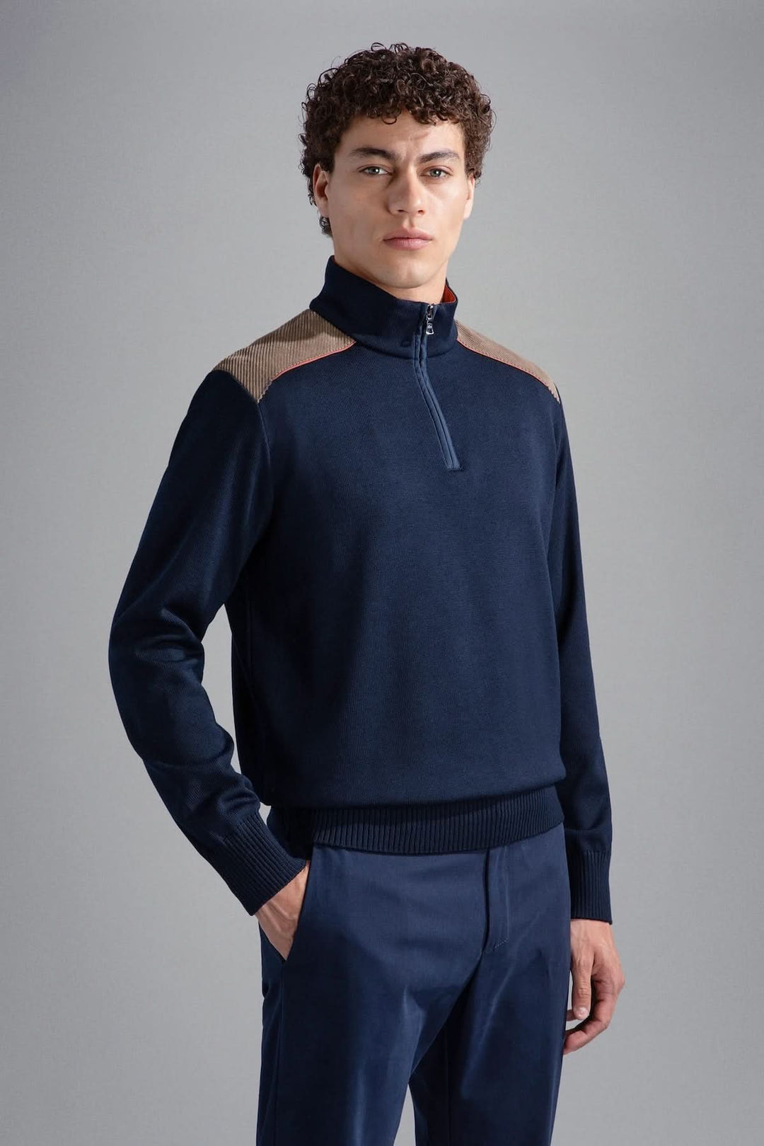 Chandail demi-zip Paul and Shark, en laine bleu marine avec détails en velours côtelé et coupe parfaite.