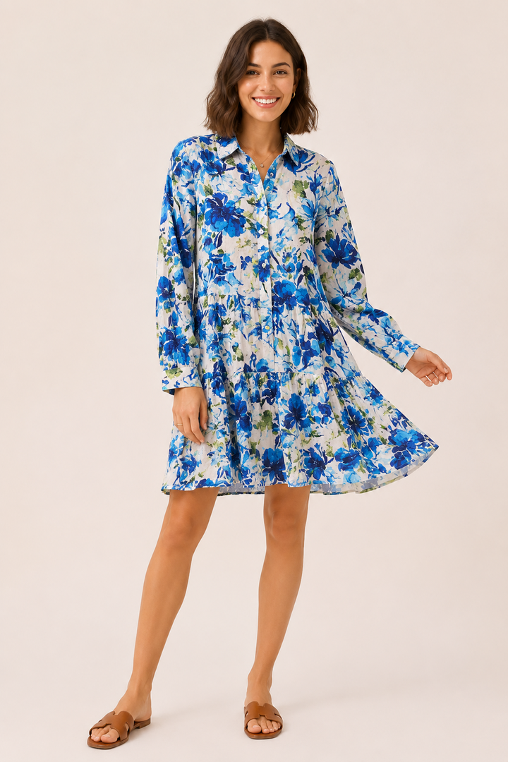 Flowy dress with abstract print