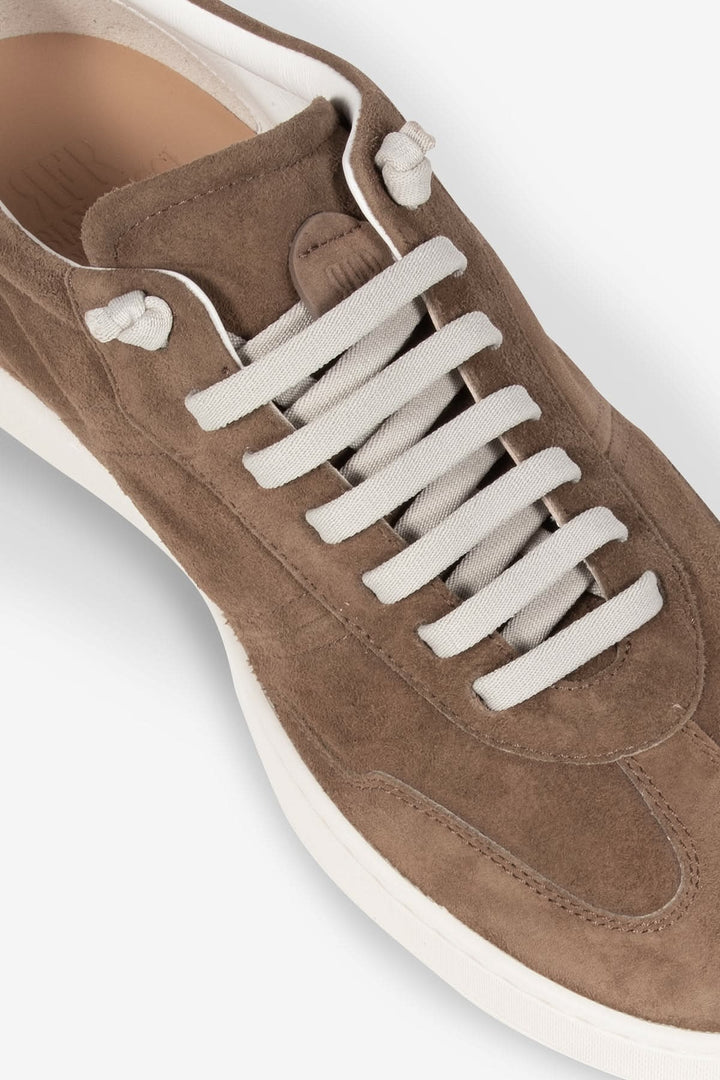 Suede shoe