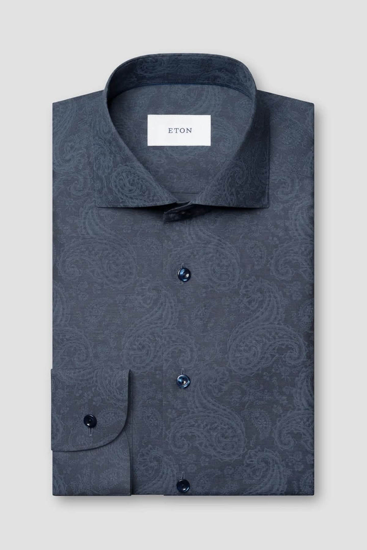 Chemise ajustée à imprimé cachemire ton sur ton élégante et sophistiquée, idéale pour un style formel distingué.
