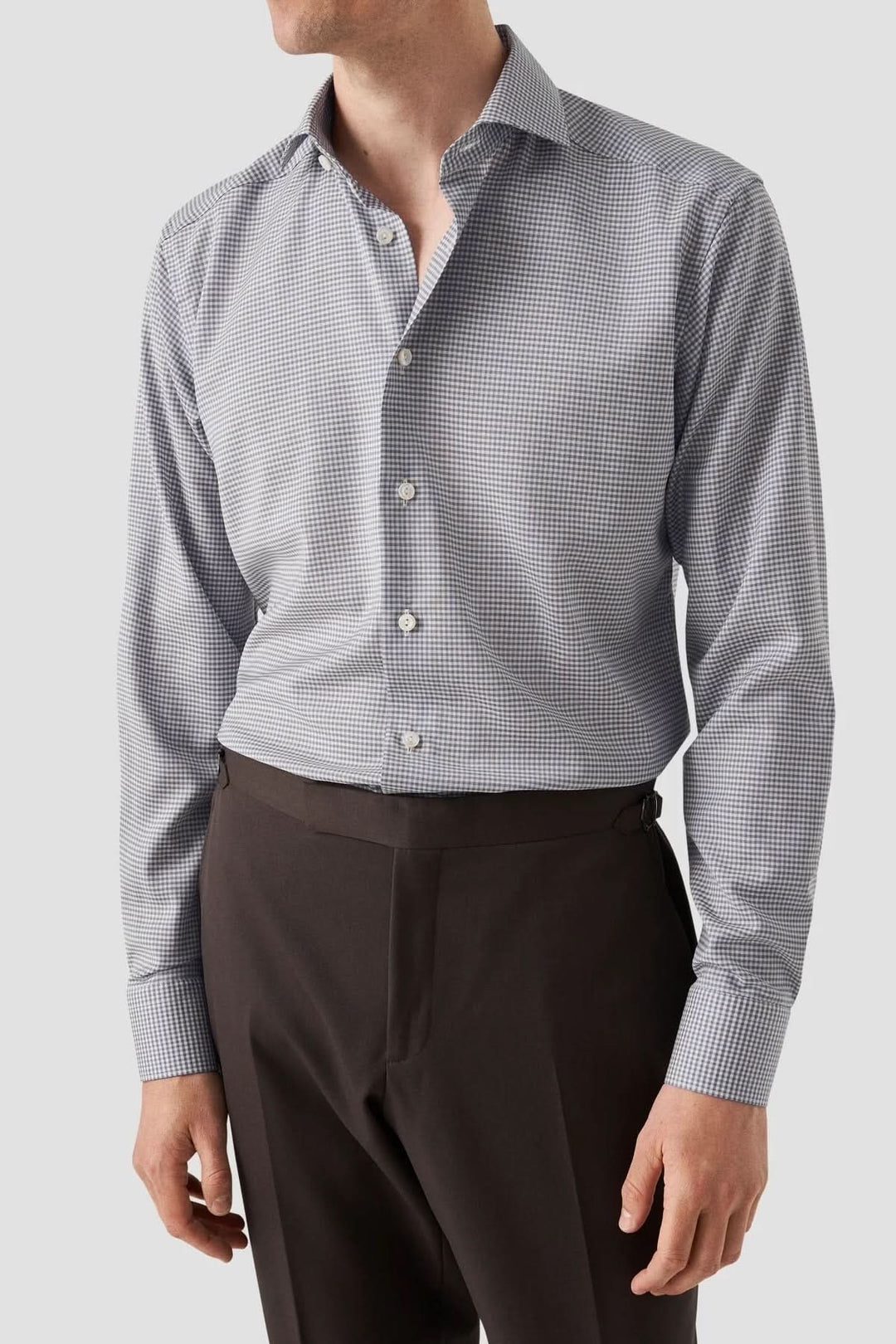 Chemise en laine mérinos à micro-carreaux, élégante et respirante, idéale pour toutes les saisons.