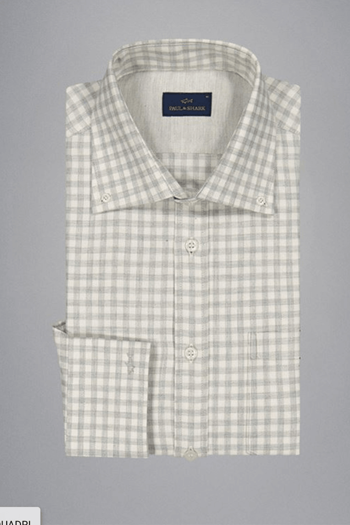 Chemise en flanelle à carreaux fins, douce et élégante, parfaite pour l&