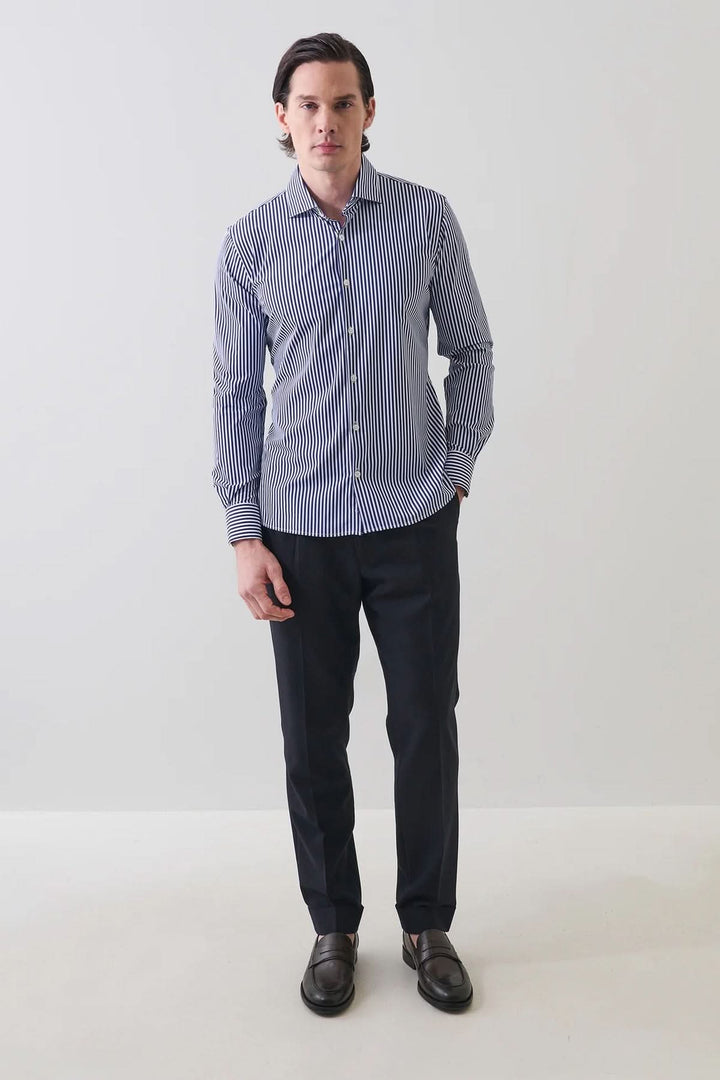 Chemise extensible performante