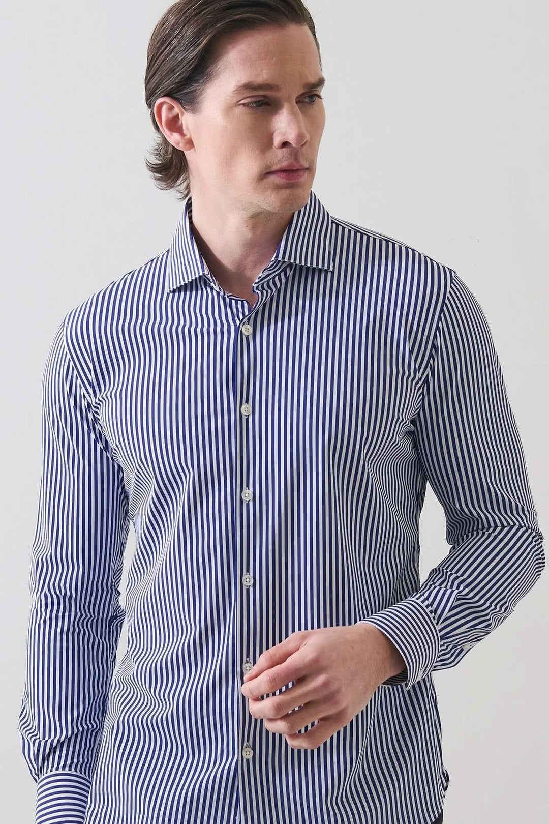 Chemise extensible performante