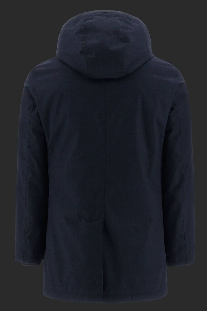 Manteau carcoat en polyester, vue arrière, avec capuche et surface antidérapante.