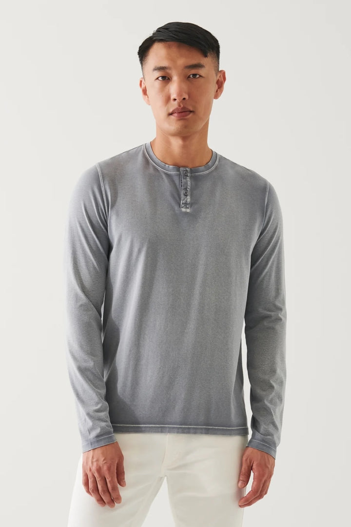 Henley en coton stretch vintage wash