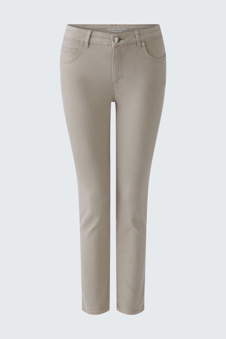 Pantalon ajusté beige avec tissu extensible et taille mi-haute, idéal pour un style chic et décontracté. Portez avec blouse ou chandail.