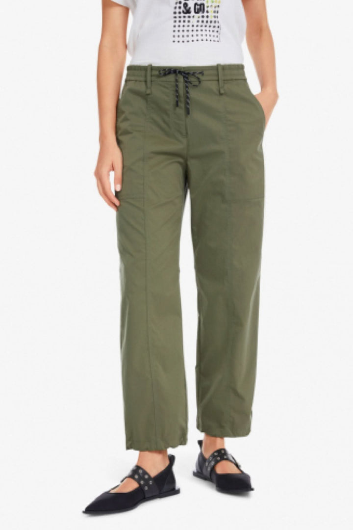 Pantalon style aviateur décontracté avec ceinture à cordon de serrage, tissu léger, coloris olive, longueur de jambe 30".