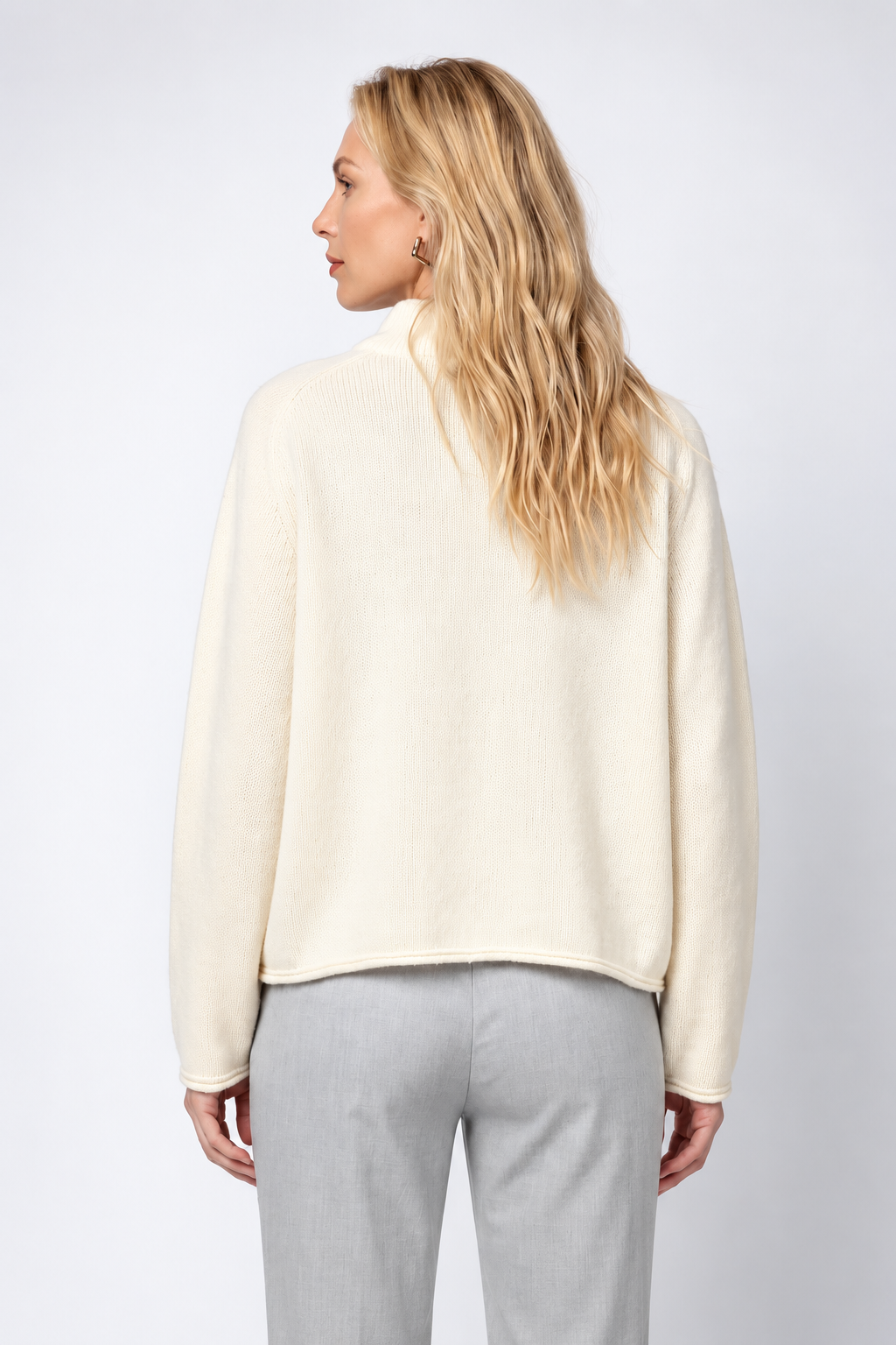 Colour-block high-neck knit