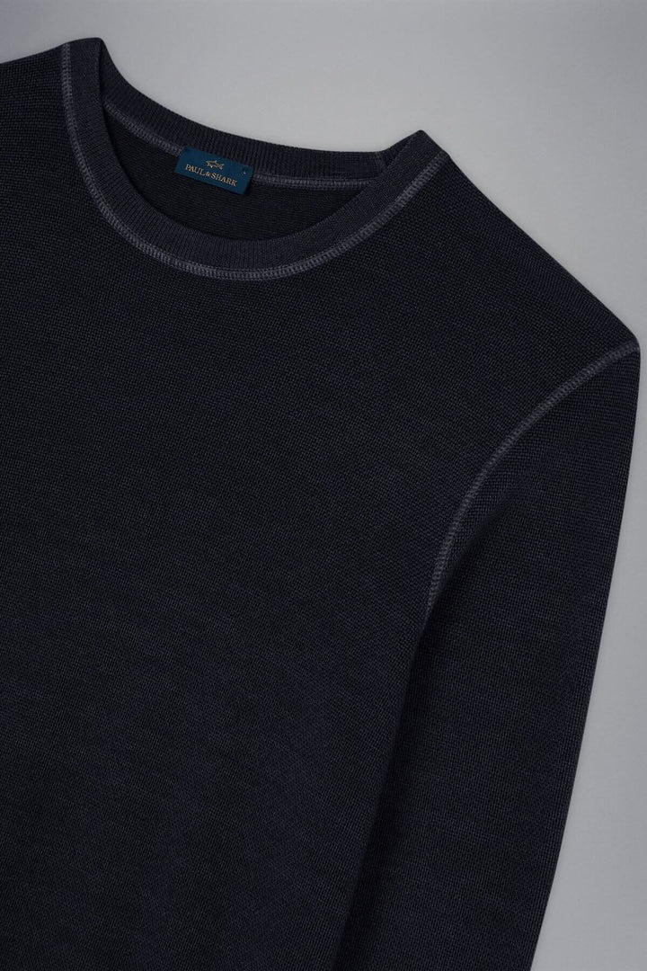 Pull en laine mérinos Paul & Shark, col rond classique, couleur marine, coupe élégante pour homme moderne.