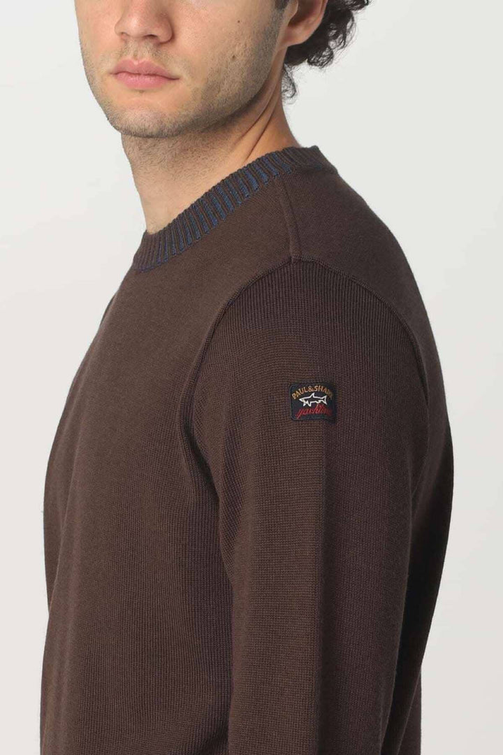 Pull en laine Paul and Shark avec col et manches contrastants, coupe régulière et manches longues.