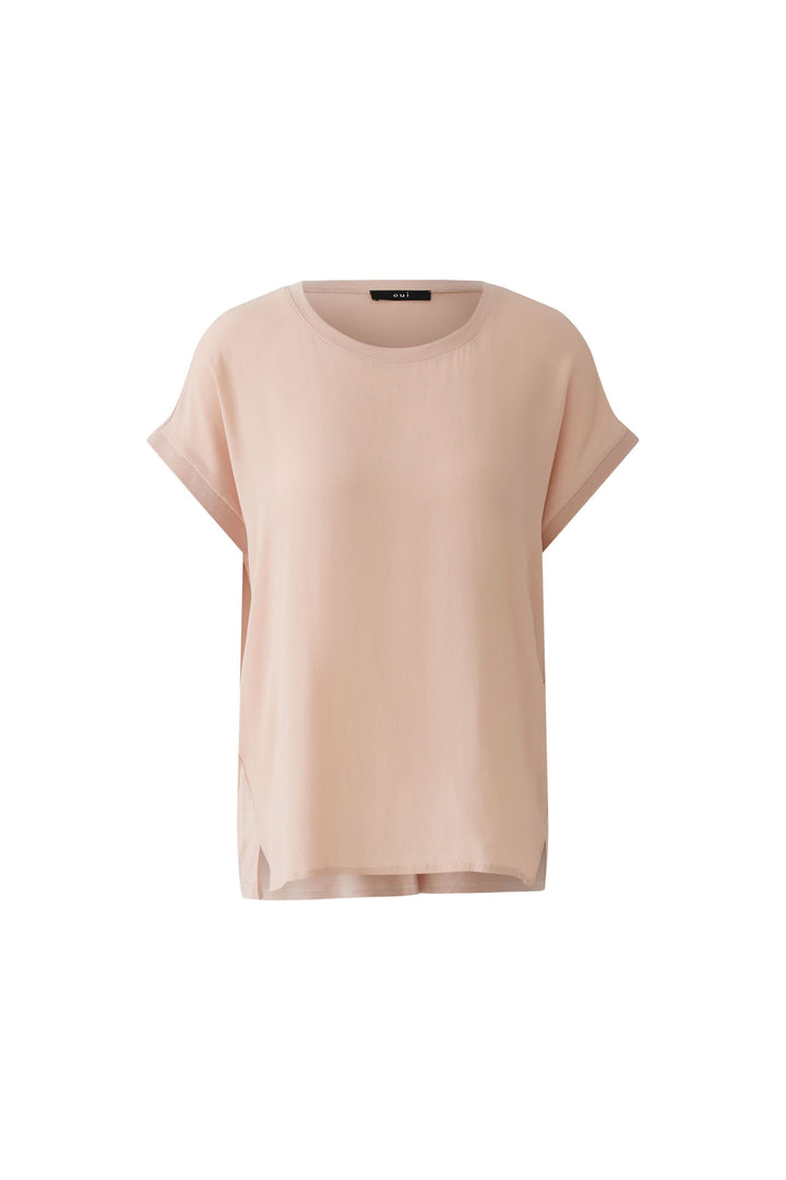 T-shirt Ayano fluide manches courtes avec revers, coupe droite et légère, idéal pour un style décontracté et soigné.