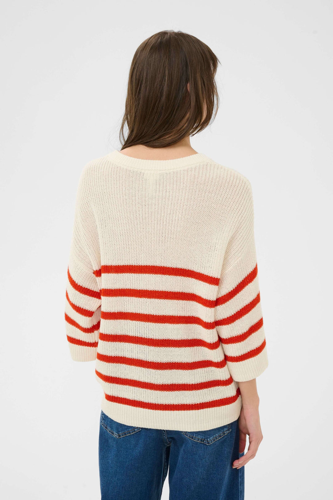Vue arrière du Tricot lin et coton Aliza, manches courtes, rayures rouges et blanches, parfait pour un style décontracté.