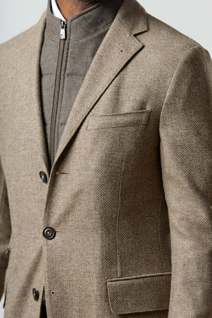 Veston texturé en laine avec col amovible intégré, beige doré, insert zippé, contemporain et élégant, laine supérieure, Corneliani.