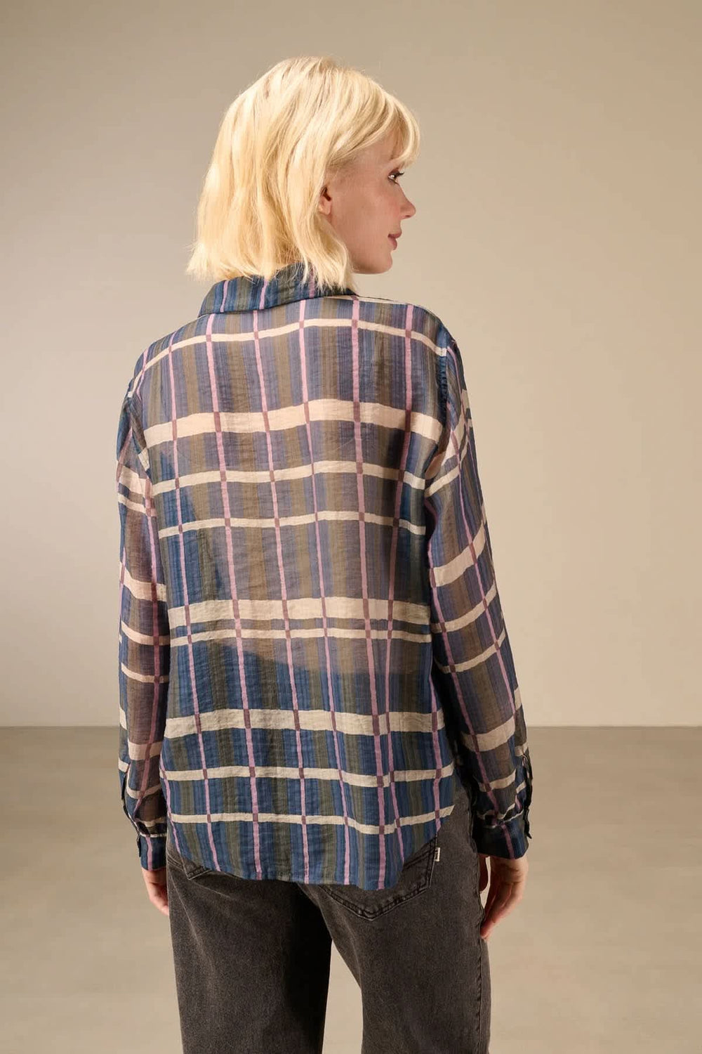 Nile women's checked blouse