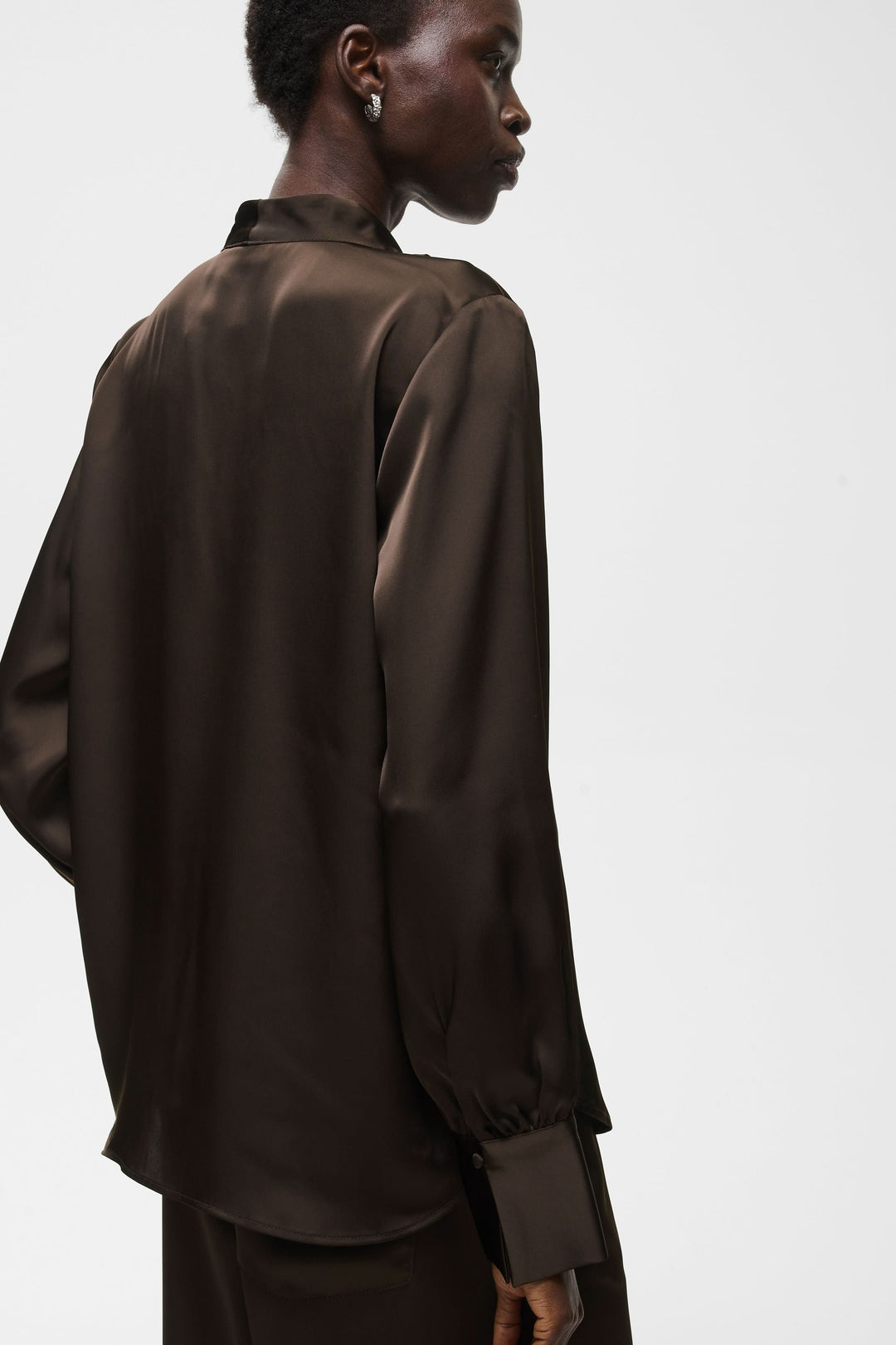 Front View of Women&