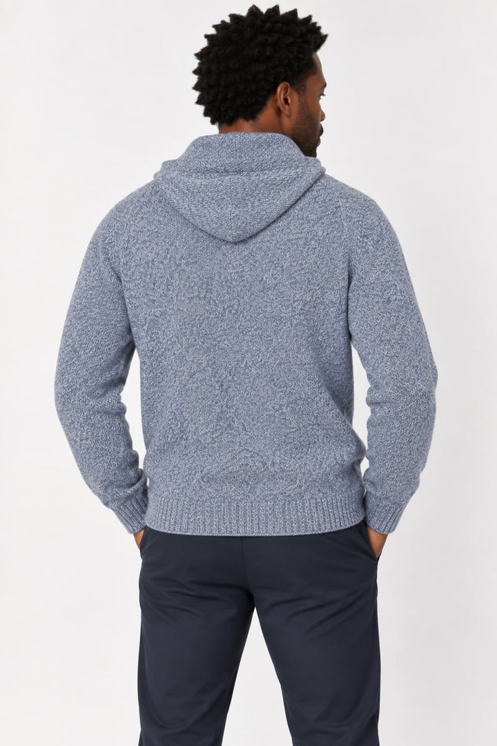 Chandail à capuchon en tricot vue de face pour homme Fradi