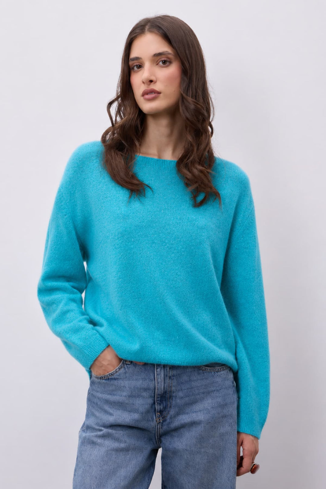 Chandail Becka en maille à encolure ronde vue de face pour femme Not Shy