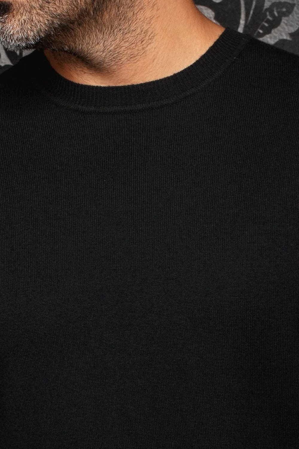 Men's crew-neck merino wool sweater Au noir