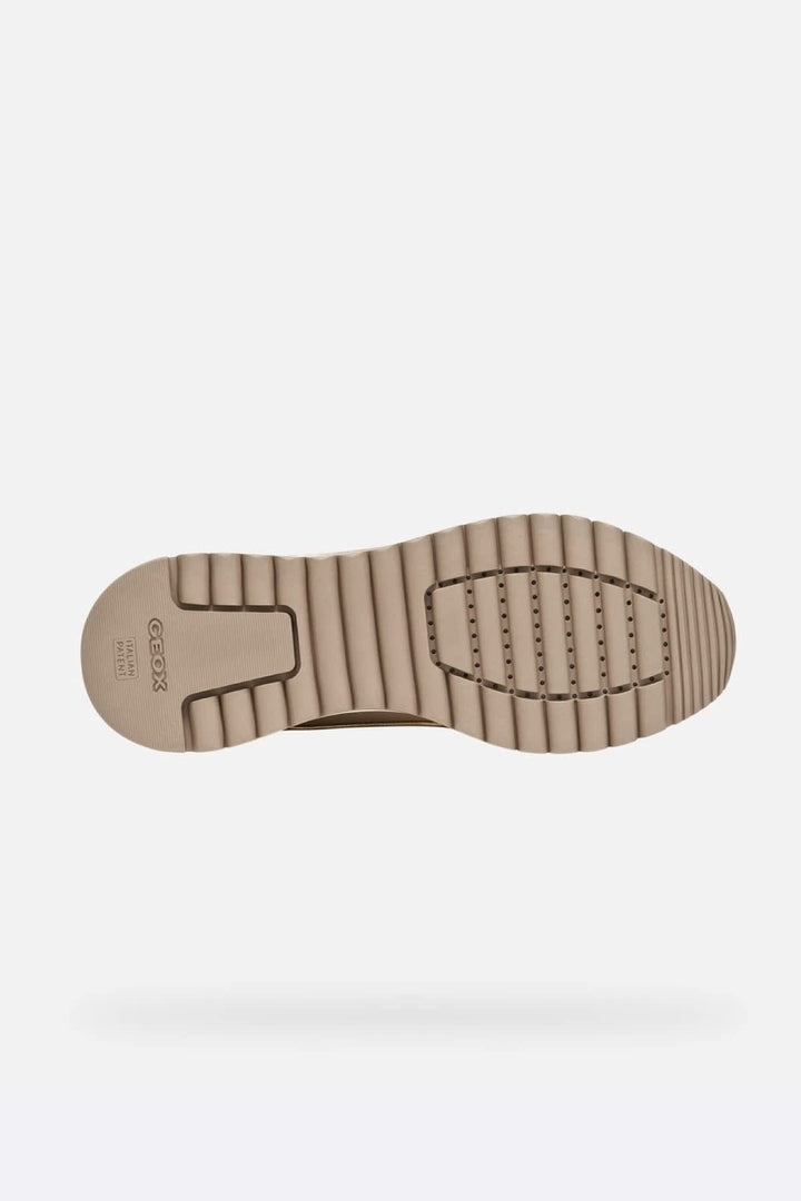Chaussures de ville Desya à semelle plateforme pour femme Geox