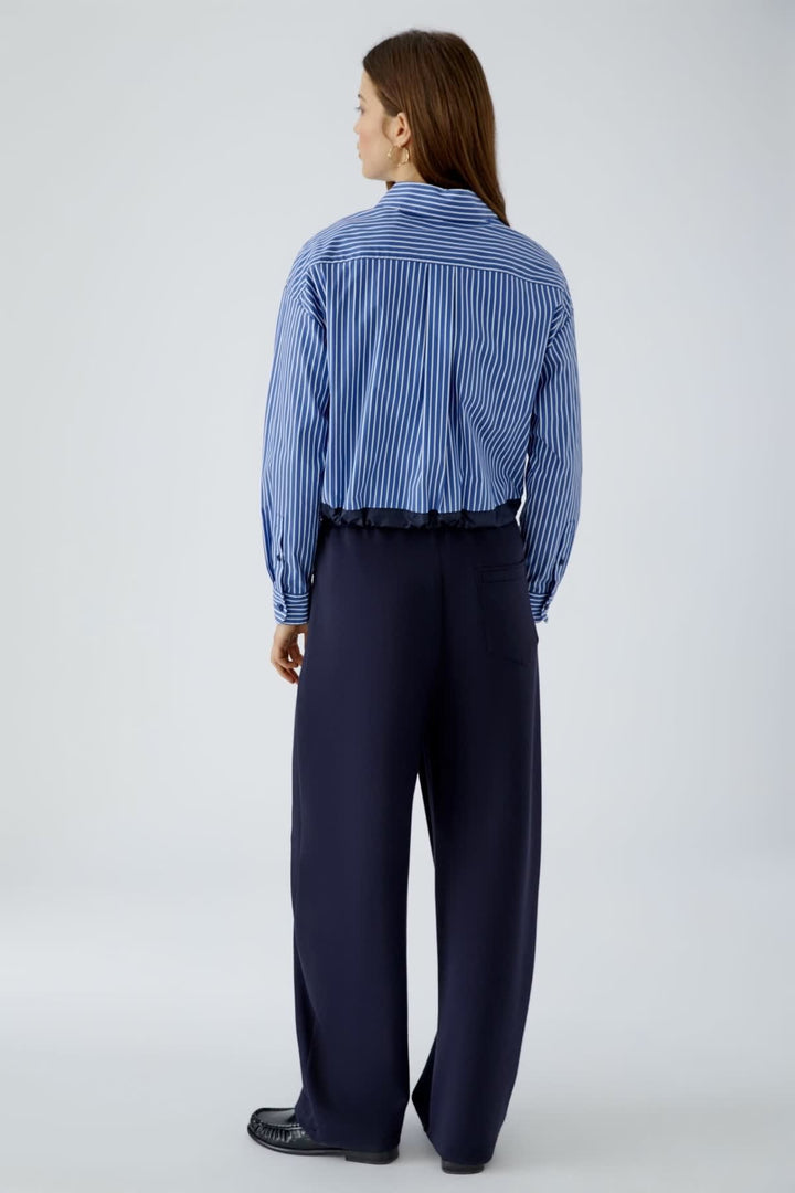 Chemise courte à rayures vue de face pour femme Oui