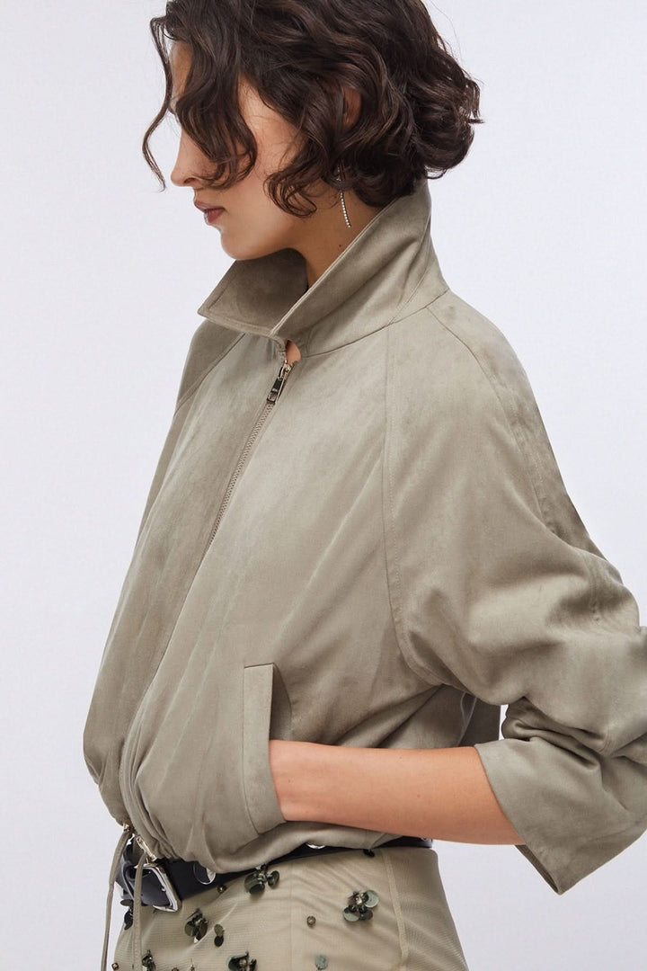 Short zip-up jacket with a shirt collar
