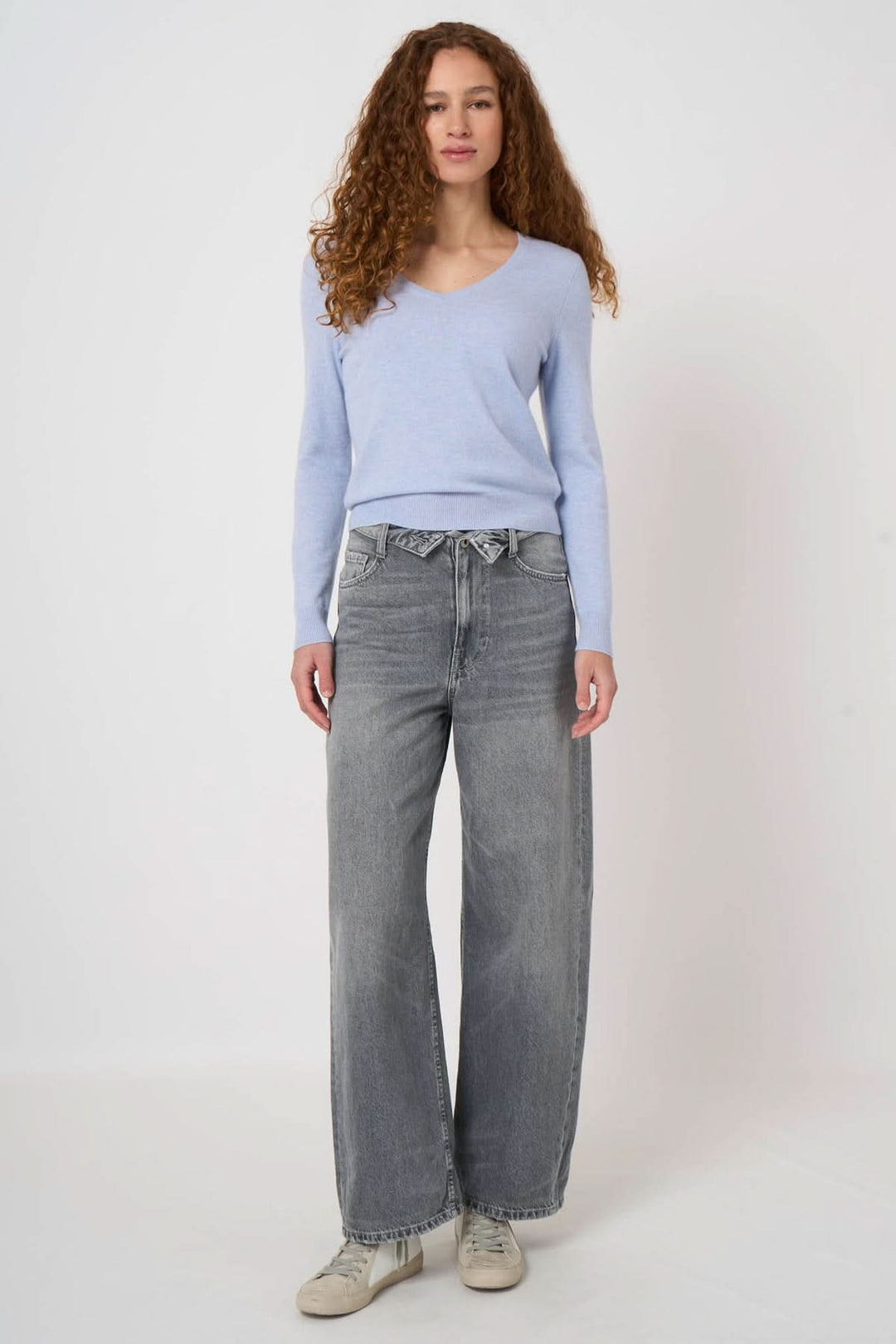 Organic cashmere V-neck sweater 