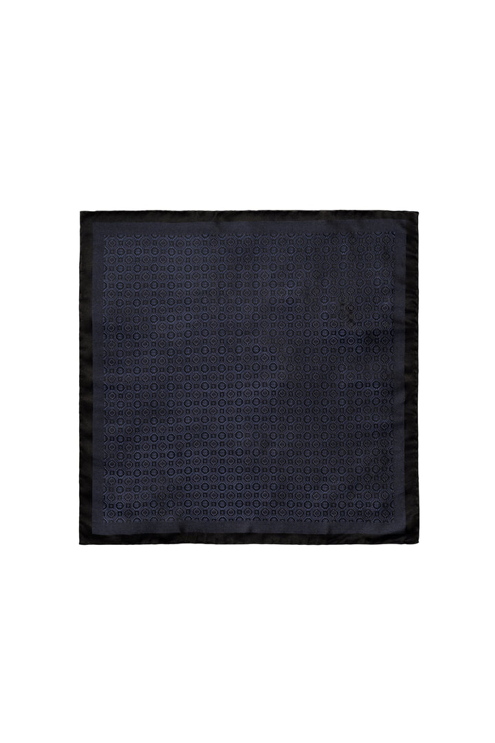 Vue de côté foulard de poche soie Eton homme rouge texture unique - Valérie Simon