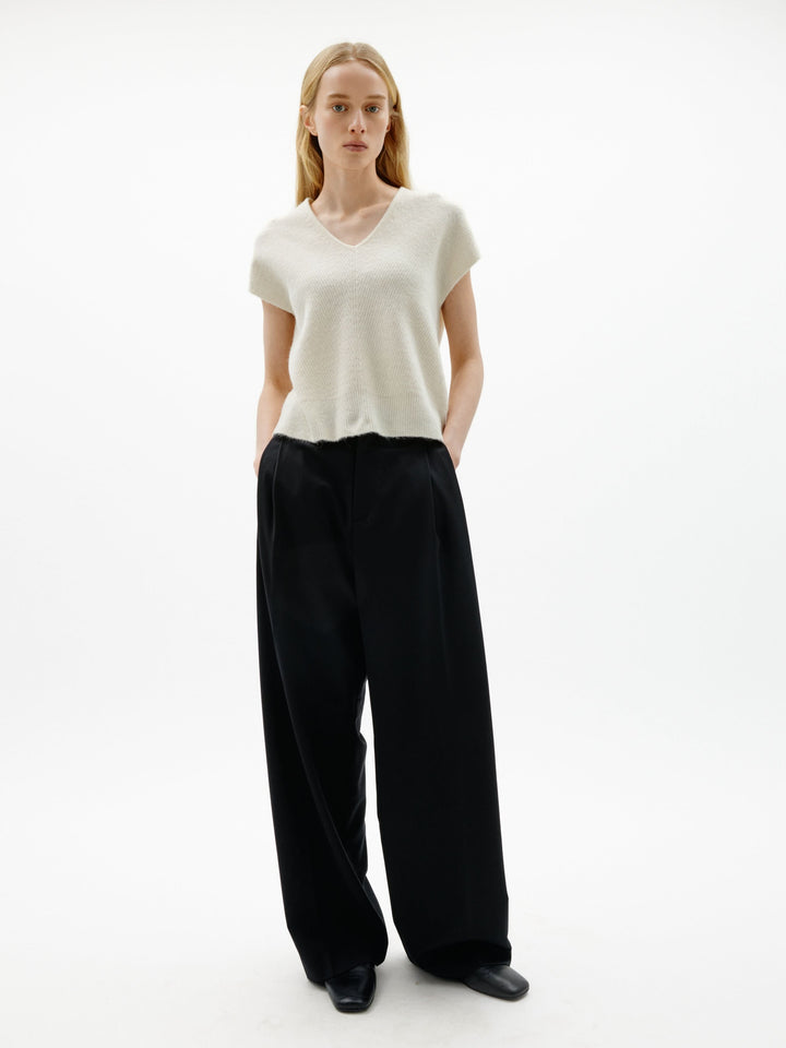 Guna sleeveless knit V-neck jacket 