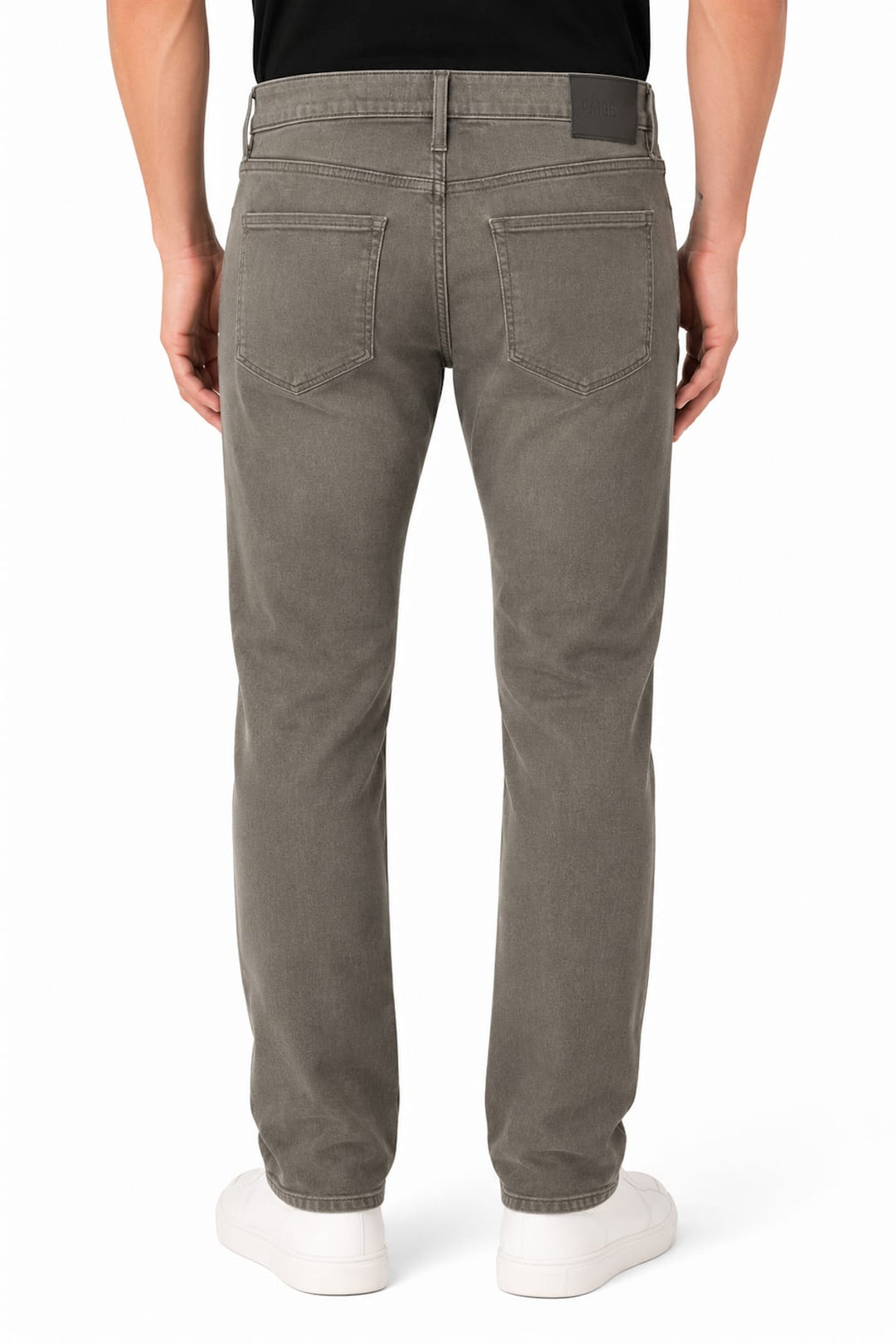 Vue latérale jean délavé Paige homme bleu avec texture usée et poches visibles - Valérie Simon
