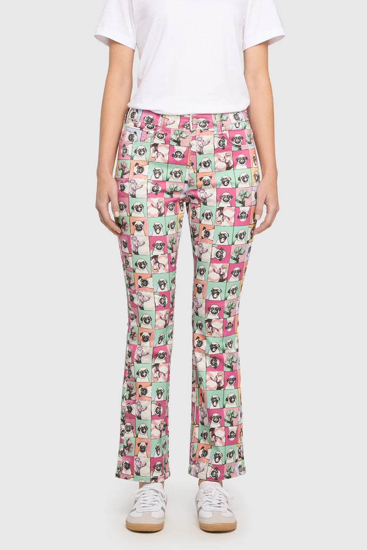 Side view of Mac Jeans printed women&
