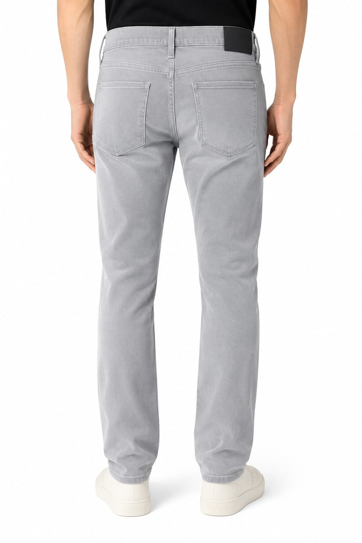 Vue latérale jean droit extensible Paige pour homme gris - Valérie Simon
