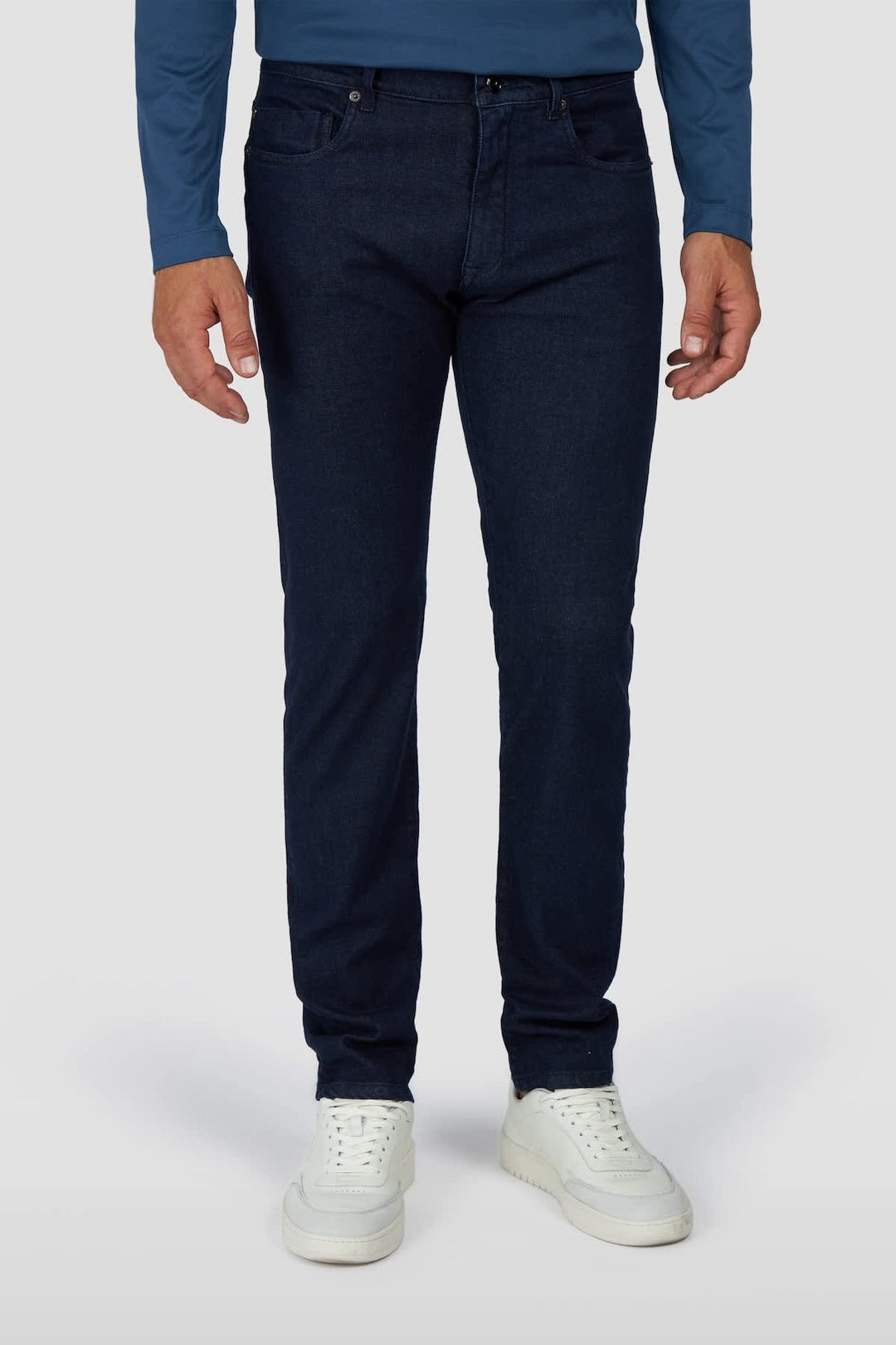 Jean ajusté bleu vue de face pour homme Paul and Shark