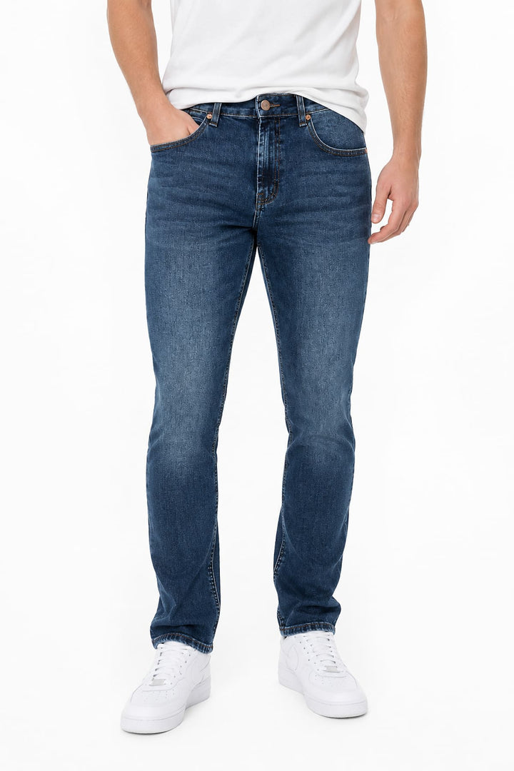 Vue latérale jean droit Black Bull Homme bleu avec surpiqûres apparentes - Valérie Simon