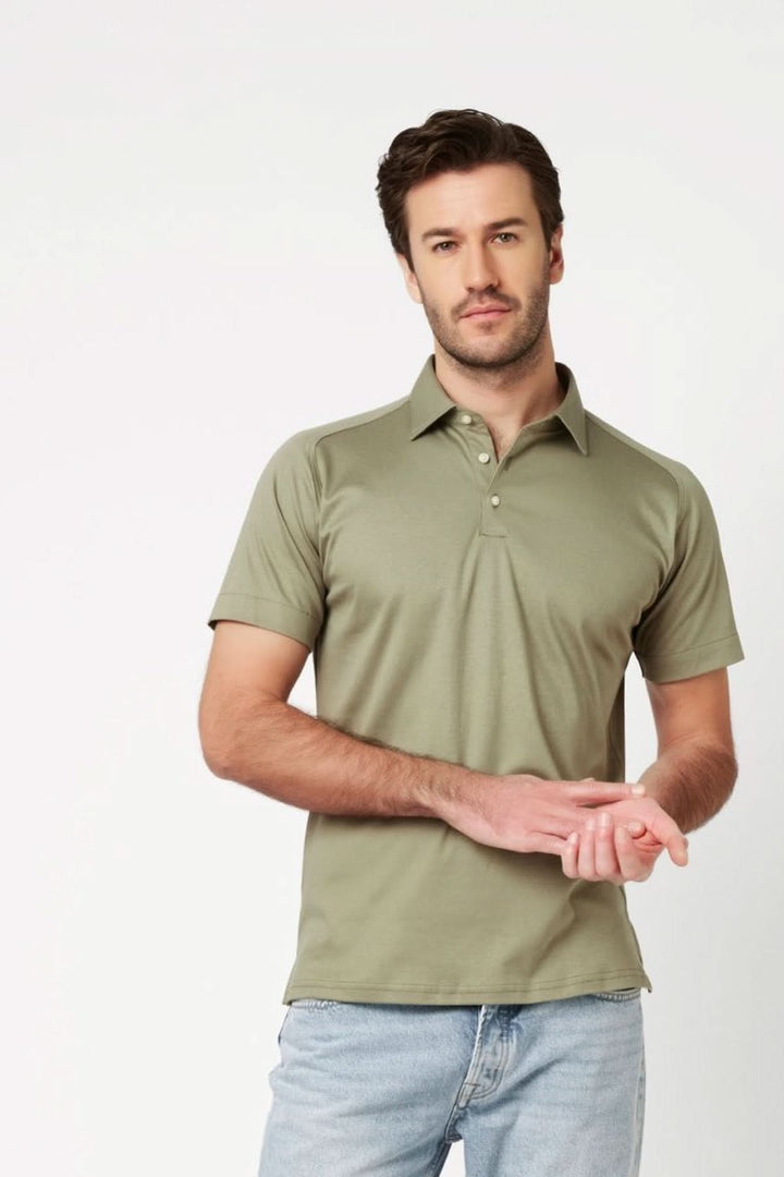 Modern short-sleeve polo shirt Fit