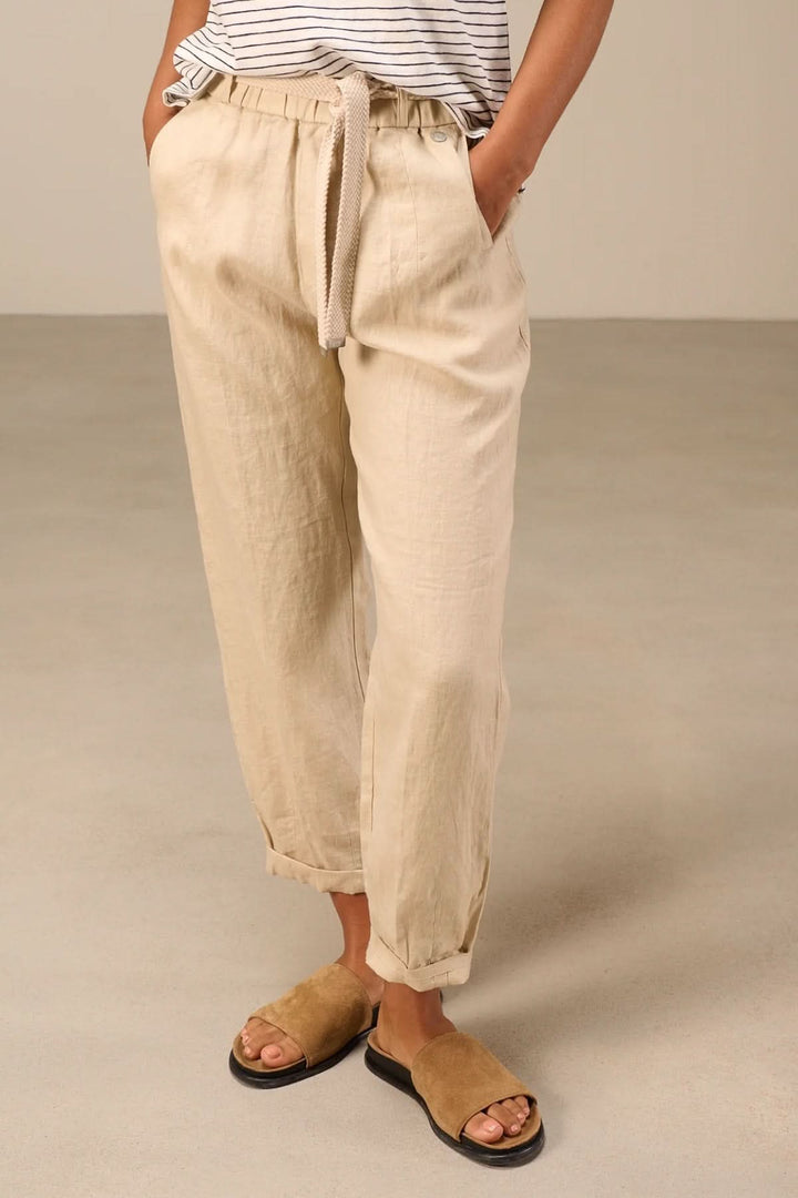 Pants with an elastic waistband