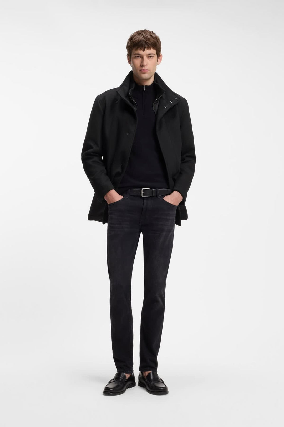 Manteau habillé noir à col montant vue de face pour homme Hugo Boss