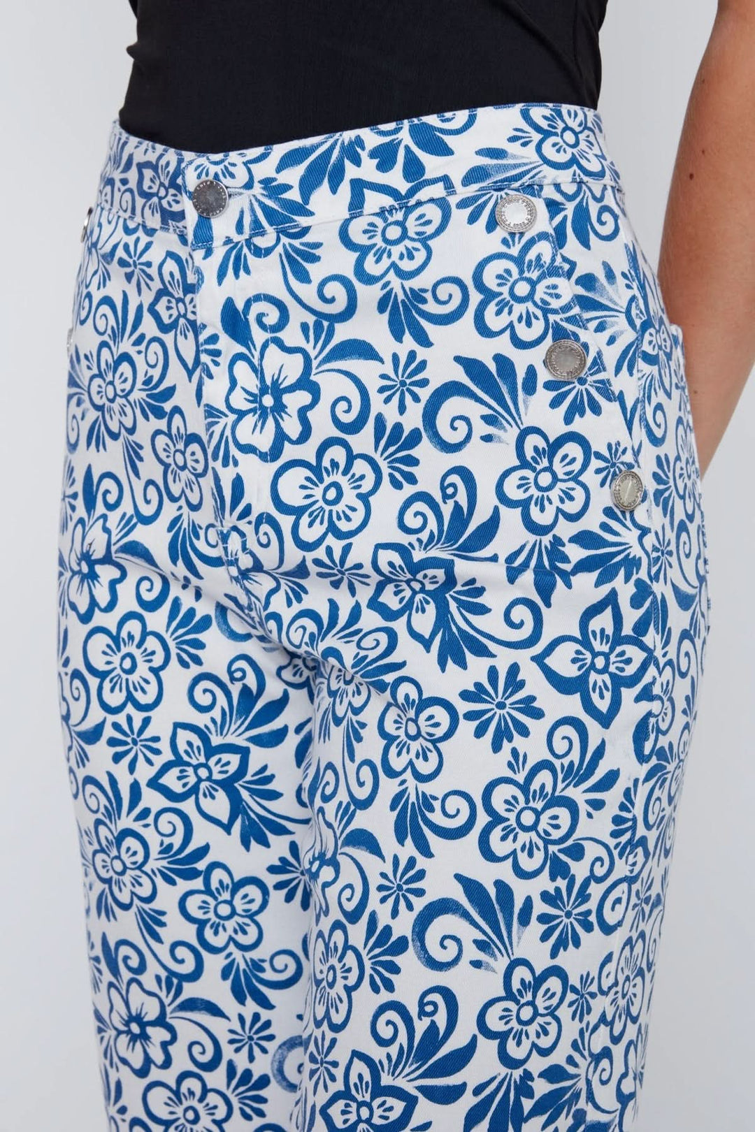 Floral-print Bermuda shorts