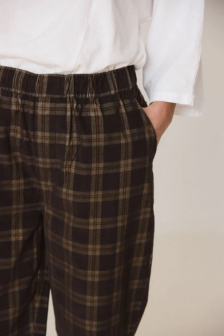 Pantalon à carreaux à coupe décontractée pour femme Indi &amp; cold